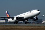 PHILIPPINES AIRBUS A330 300 KIX RF IMG_5507.jpg