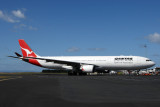 QANTAS AIRBUS A330 300 HBA RF IMG_5946.jpg