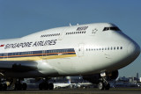 SINGAPORE AIRLINES BOEING 747 400 SYD RF 1577 36.jpg