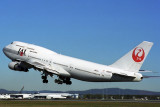 JAPAN AIRLINES BOEING 747 300 BNE RF 1491 18.jpg