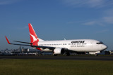 QANTAS BOEING 737 800 SYD RF IMG_5718.jpg