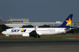 SKYMARK BOEING 737 800 FUK RF IMG_0682.jpg