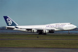 AIR NEW ZEALAND BOEING 747 400 AKL RF 1365 35.jpg
