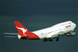 QANTAS BOEING 747 300 SYD RF 1003 2.jpg