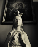 Dining Room Madonna 3879.jpg