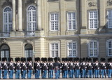 The changing of the guard at Amalienborg!