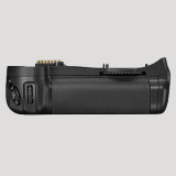 Nikon MB-210 Battery Pack