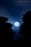 Full-Moon-Raraima-Tepui-Monte-Roraima-120207-7642.jpg