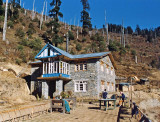 Lodge, Sing gompa