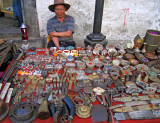 Handicraft seller