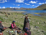 Picnic, Yamdrok Tso