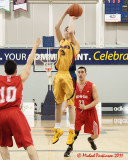 Queens vs Royal Military College 00166 copy.jpg