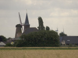 old and new (with te mill of Hoek)