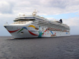 CRUISE SHIPS - NCL CRUISE LINE
