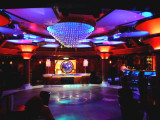 QUEEN VICTORIA Hemispheres Nightclub