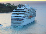 SEVEN SEAS NAVIGATOR (1999) @ Castries, St Lucia