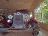 Streetrod in Maroon