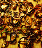Venitian Masks create fields of gold