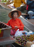 Damnoen Saduak floating market