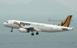 A-320 of Tiger Airways leaps into HKG
