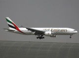 B772  A6-EWI