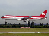 B767-300  D-AMUP