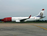 B737-800 LN-NOS