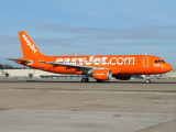 A-320  G-EZUI