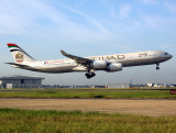 A340-500 A6-EHA