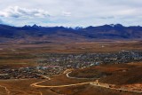 Highland Town Litang 遠眺理塘