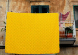 Washday scenes - All yellow