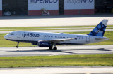 Airbus A320 (N580JB) Mo Better Blue