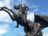 Statue in Parque Principal - Rionegro.jpg