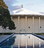 Caltech Beckman Auditorium and Fountain