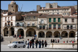 The central square of Trujillo, where tourists gather.....