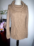 #191 Light camel wool cable sweater
