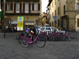 Bike rental on the piazza Santa Croce .. 0462