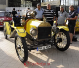 BucharestClassicCarShow_17.JPG