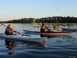 Ulf hjlper till med paddlingstekniken