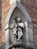 Staande Maria met Kind - Predikherenstraat 28