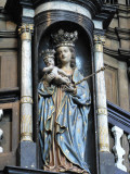 Staande Maria met Kind (koningin) - O.L.Vrouwekerk