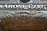 Belvrosi zlethz: Details of a bygone era