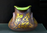 Vase, oak-leaf motif (1901-1902)