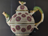 Wales pattern teapot (1900s)