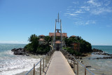 Parey Dewa (Rock in Water), island home of a Buddhist temple