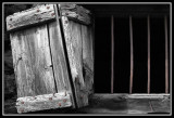 Ventana vieja establo  -  Old stable window  B&W