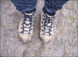Voici mes chaussures aprs la boue et leau, valable, non ?