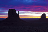 Mitten Sunrise, Monument Valley, Navajo Tribal Park, AZ/UT