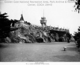 Sutro Parapet 1910. Billington Photo Studio at left.