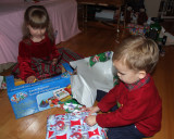 kids open presents.jpg